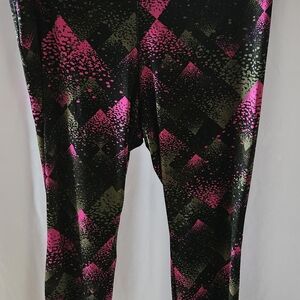 City Streets Pink and Black Geometric Leggings